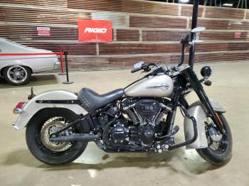  Salvage Harley-Davidson Fl